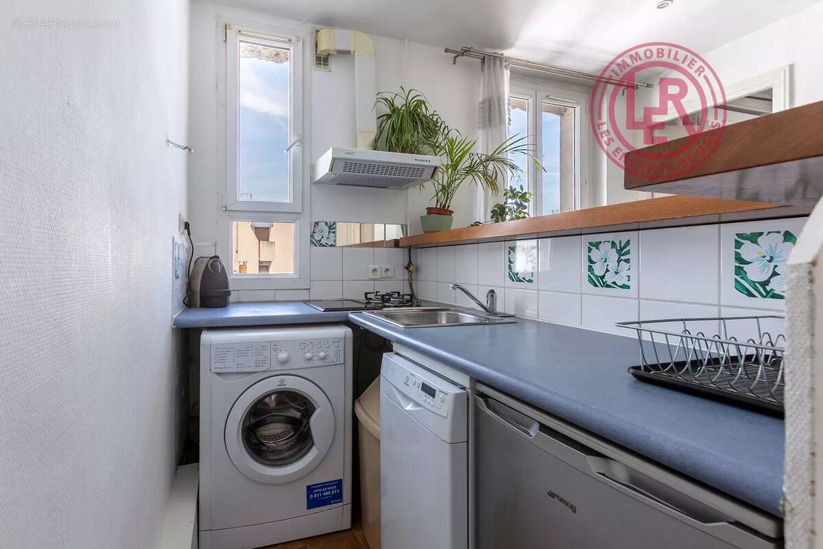 Appartement à PARIS-19E