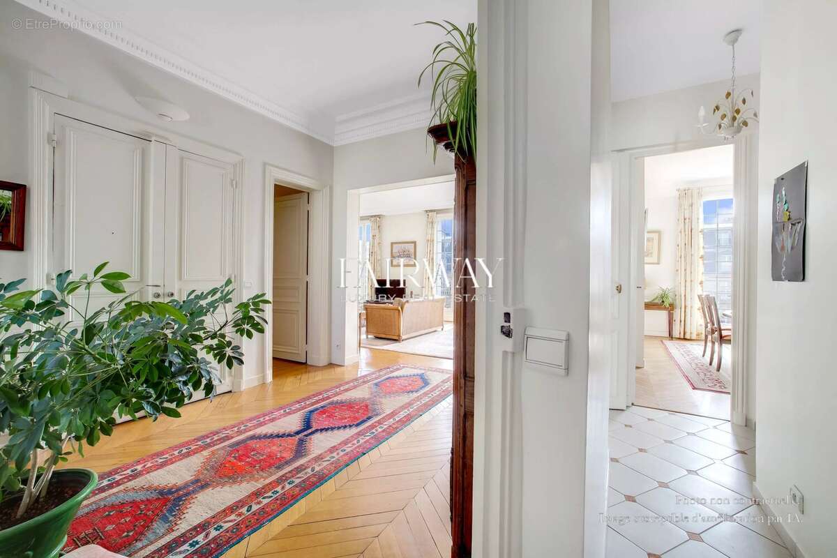 Appartement à PARIS-17E