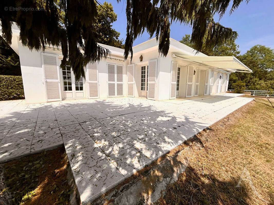 Maison à SCY-CHAZELLES
