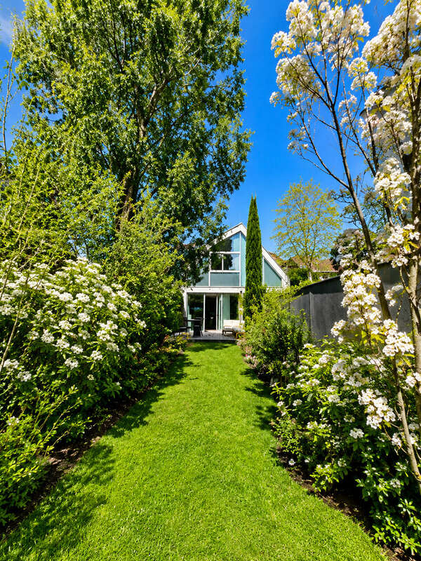 Maison d’architecte 6 pièces avec jardin, T2 indépendant - photo 12