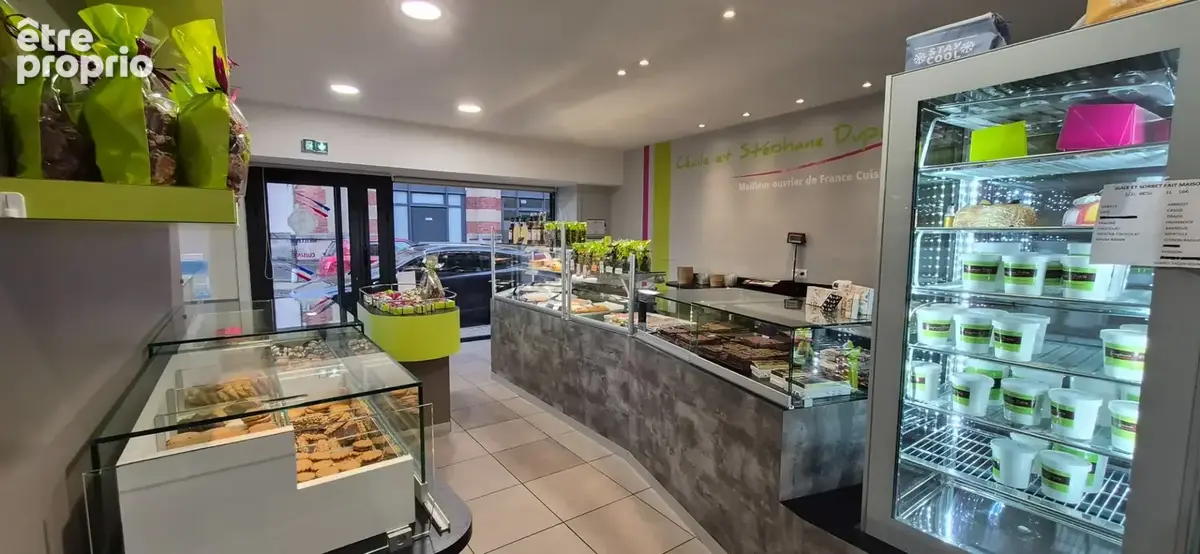 Patissier - Chocolatier - Traiteur à vendre à LEZOUX (63) - photo 3