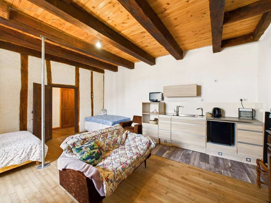 Maison à SAUVETERRE-DE-ROUERGUE