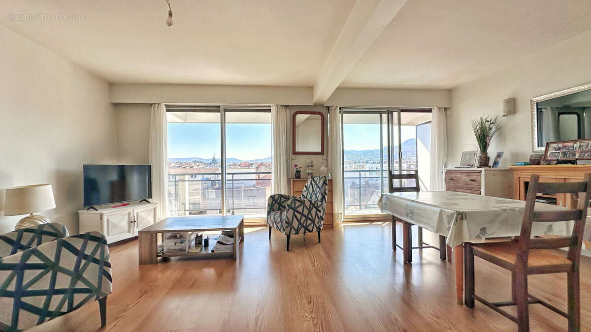 Appartement à CLERMONT-FERRAND