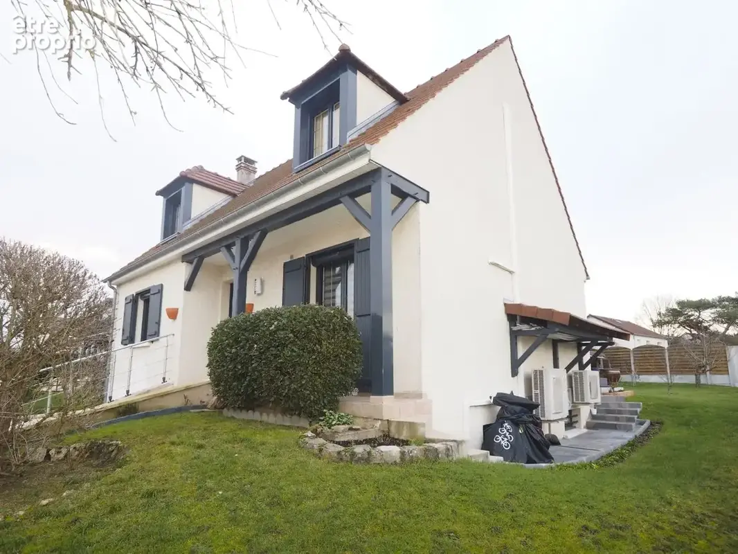 Maison 6 pièces 100 m² à vendre à Vaux-Le-Penil (77000) - photo 2