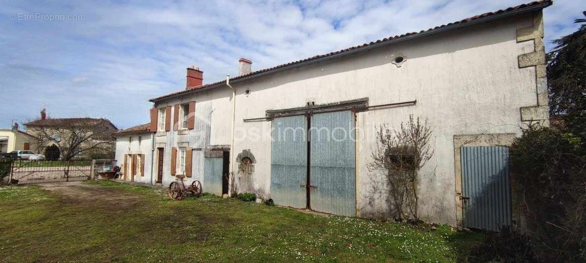 Maison à LES ALLEUDS