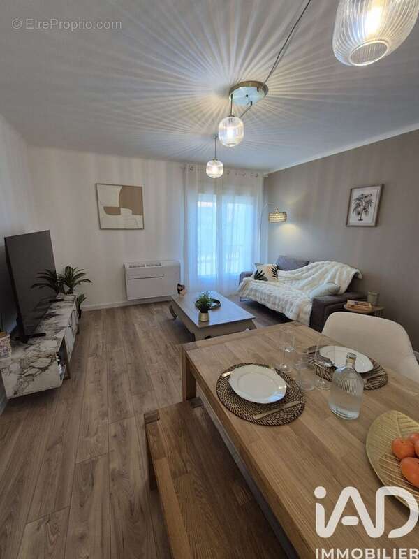 Photo 2 - Appartement à PERNES-LES-FONTAINES