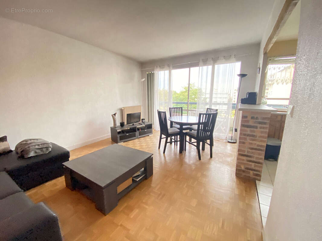 Appartement à SOISY-SOUS-MONTMORENCY