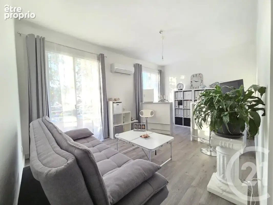 Appartement 2 pièces 53 m² à vendre à Toulon (83000) - photo 2