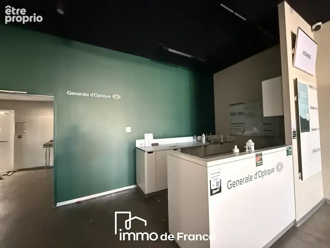 Local commercial - L'Estreniol -162.98 m2 - photo 4