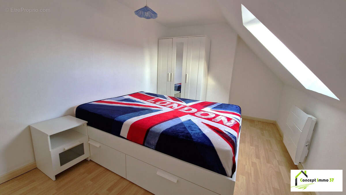 Maison à LA VILLE-AUX-DAMES