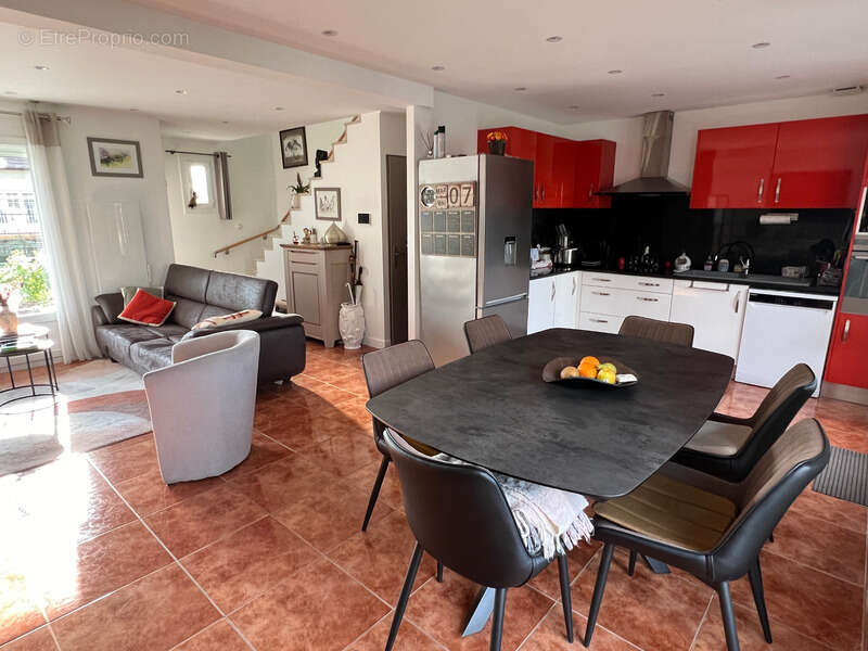 Maison à GRISY-LES-PLATRES