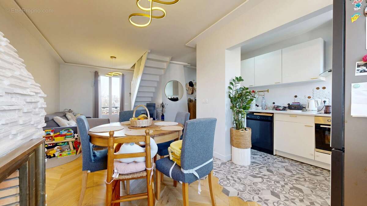 Appartement à VILLEMOMBLE