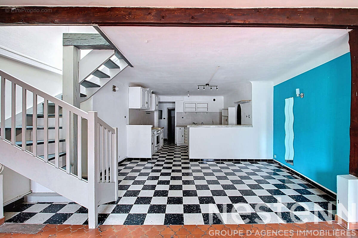 Appartement à DRAGUIGNAN