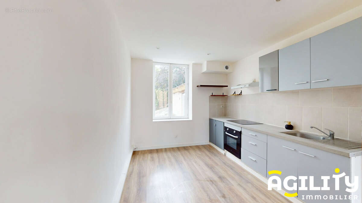 Appartement 78 m² à Saint-Amand-Les-Eaux  - photo 3