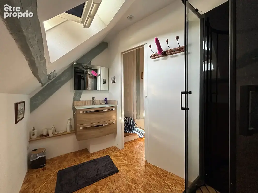 Longère isolée - T5 120 m² - Vichères - photo 12