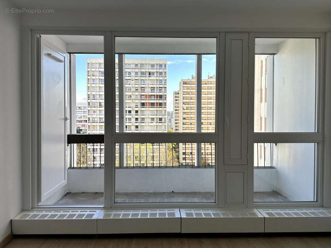 Photo 7 - Appartement à VILLEURBANNE