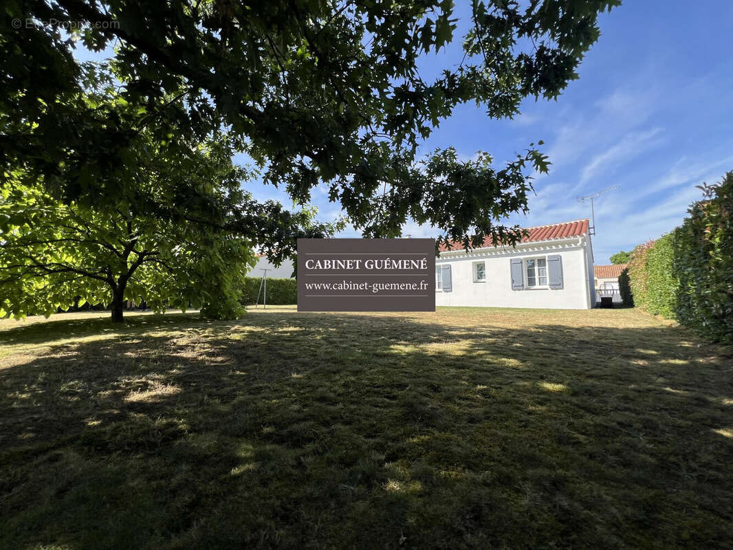 Maison à L&#039;HERBERGEMENT