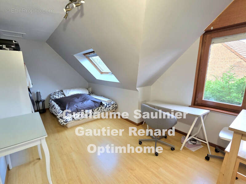 Maison à TILLOY-LEZ-MARCHIENNES