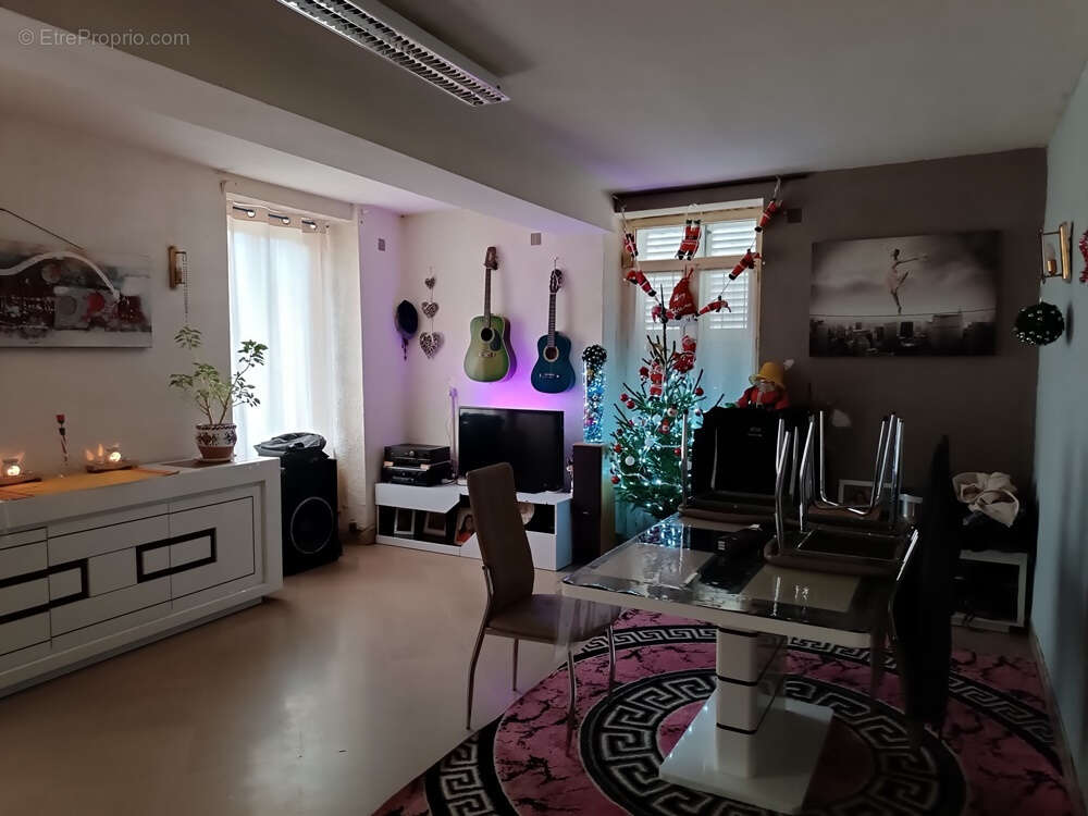 Appartement à FOURCHAMBAULT