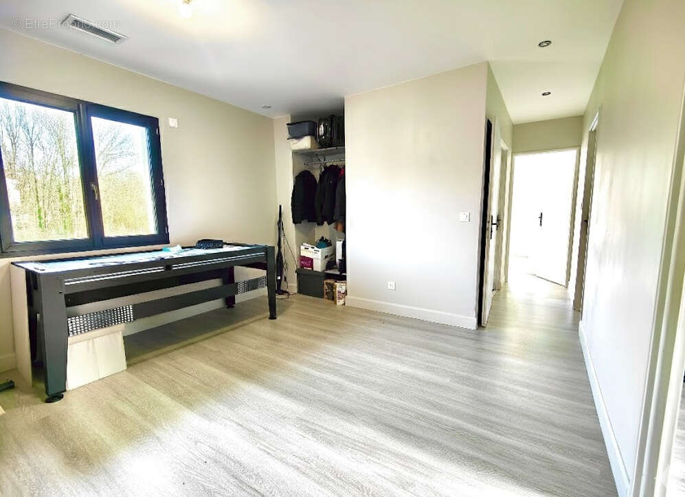 Maison à VERSAILLEUX