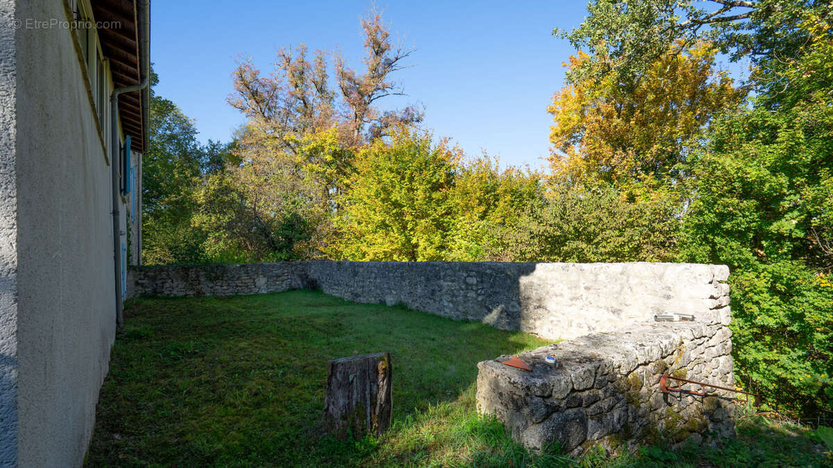 Maison à BAGAT-EN-QUERCY