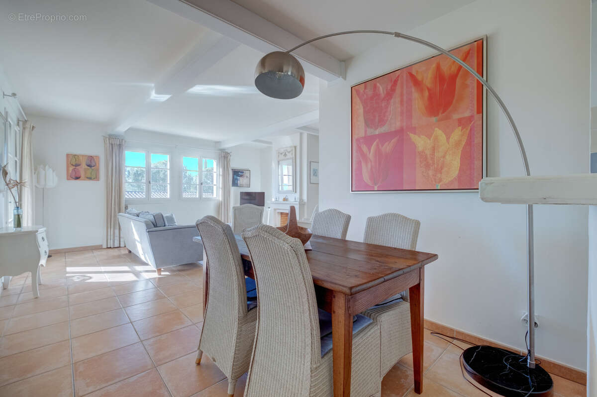 Appartement à LA MOTTE
