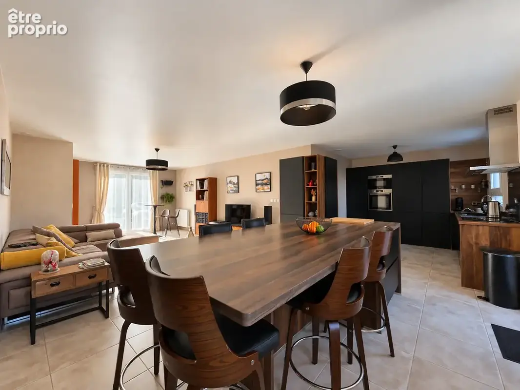 MAISON avec suite parentale au RDC Pièce de vie 50 m2 - photo 5