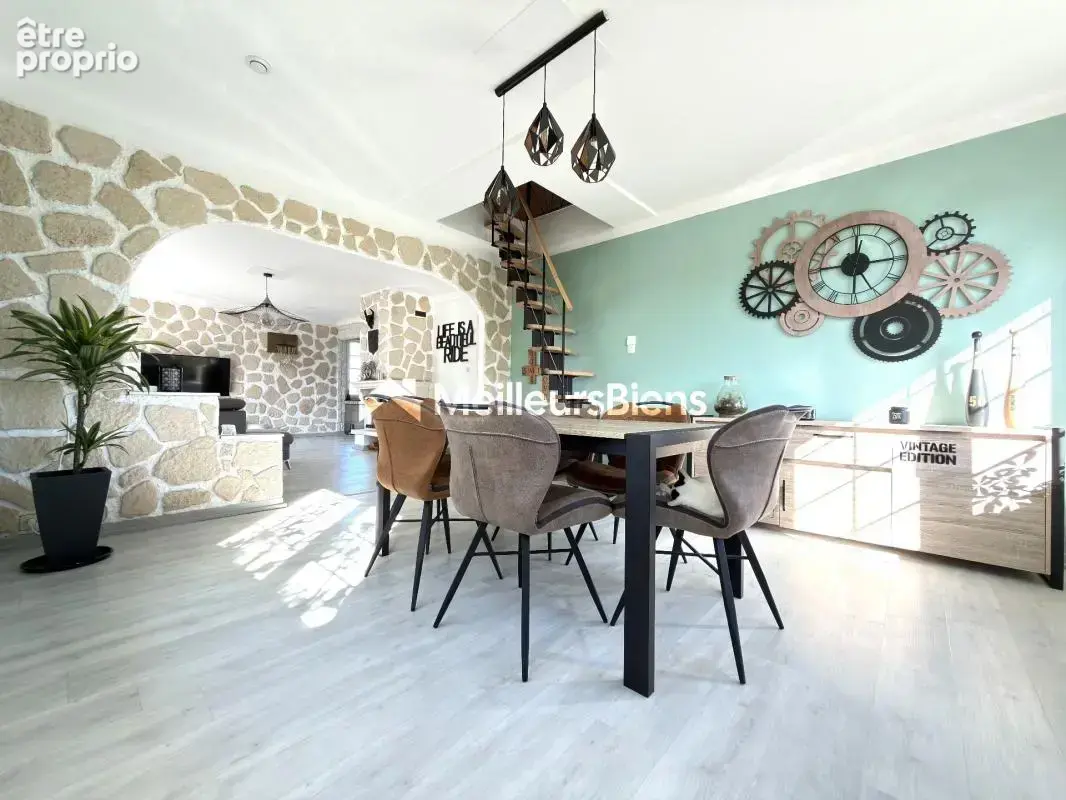 Maison 5 pièces 145 m² à Sainte-Marie-aux-Chênes sur terrain de 1020 m² avec piscine - photo 3