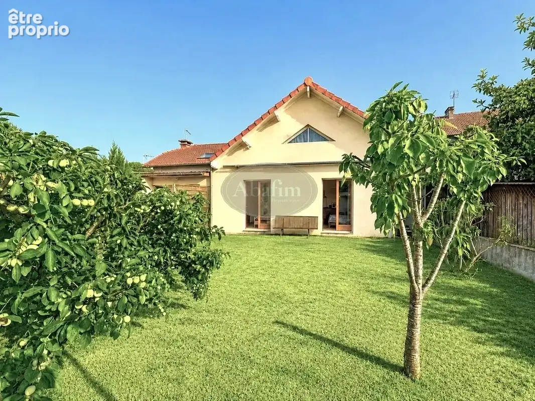Maison à Tarbes avec jardin - photo 14