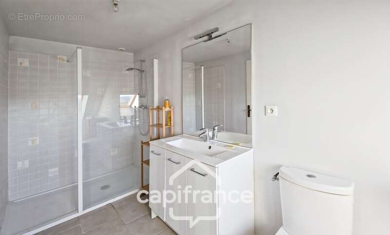 Maison à CHEVANNES-CHANGY