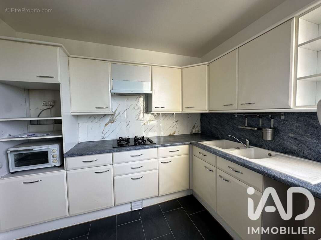 Photo 2 - Appartement à ELANCOURT