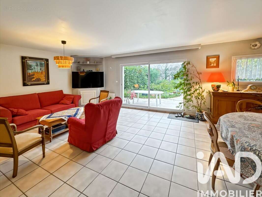 Photo 4 - Maison à LE MEE-SUR-SEINE