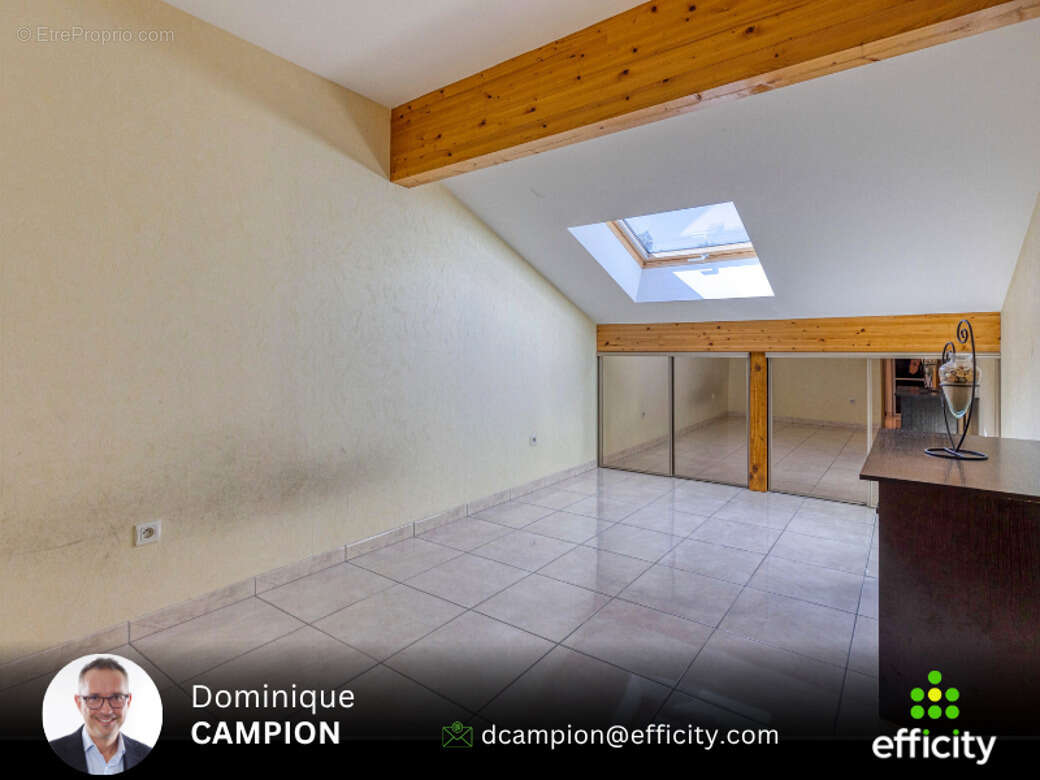 Maison 182 m² à Vif  - photo 15