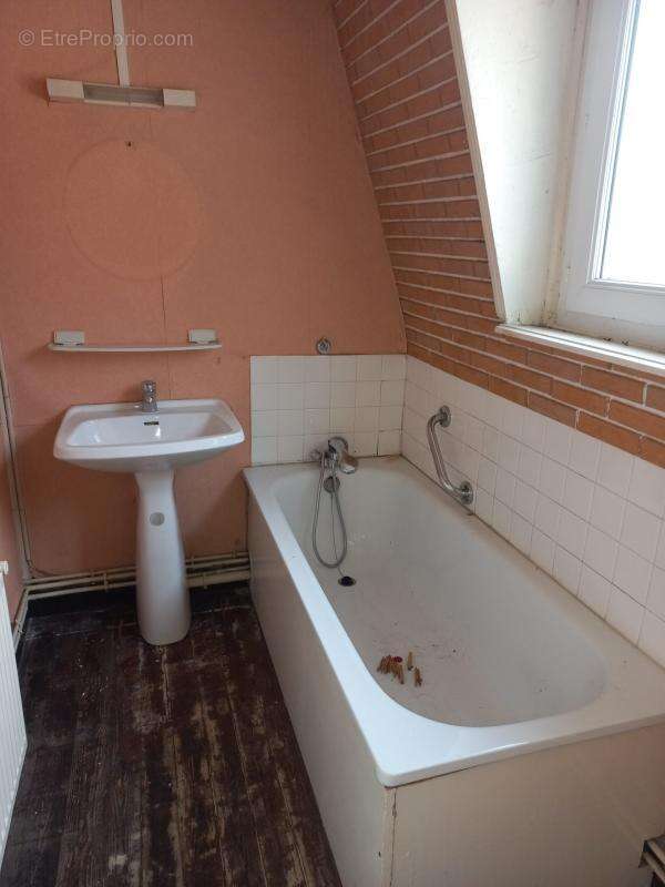 Maison à HAILLICOURT