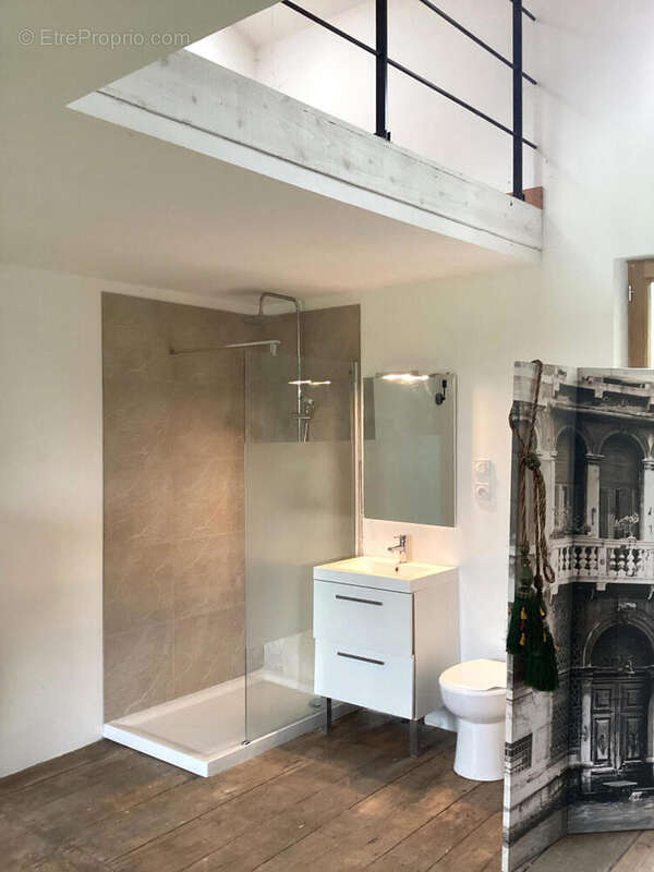 SDB - Maison à SAINT-SIMEUX