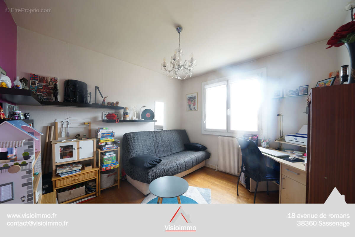 Appartement à FONTAINE