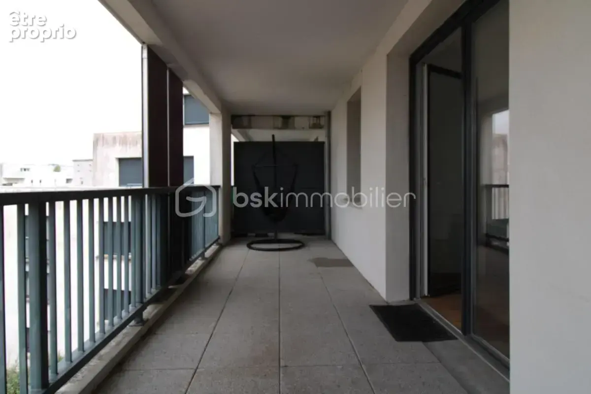 Type 4 traversant de 86 m² avec 2 BALCONS – Secteur Trois Cocus / Borderouge - photo 10
