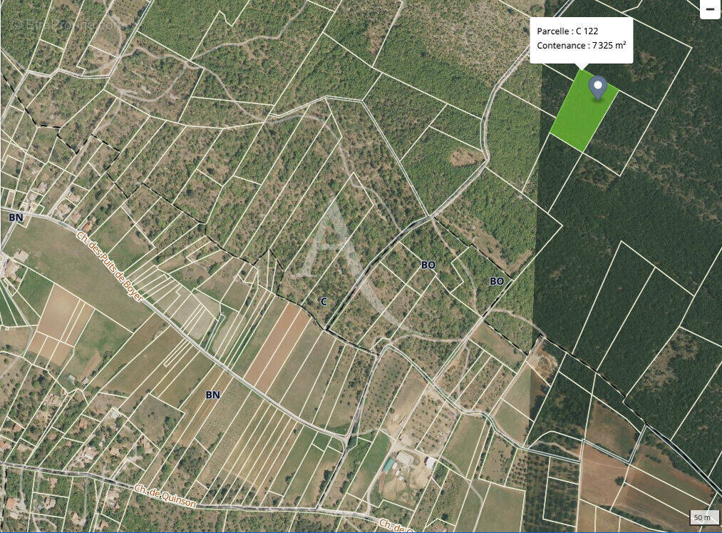 Terrain à SAINT-JULIEN