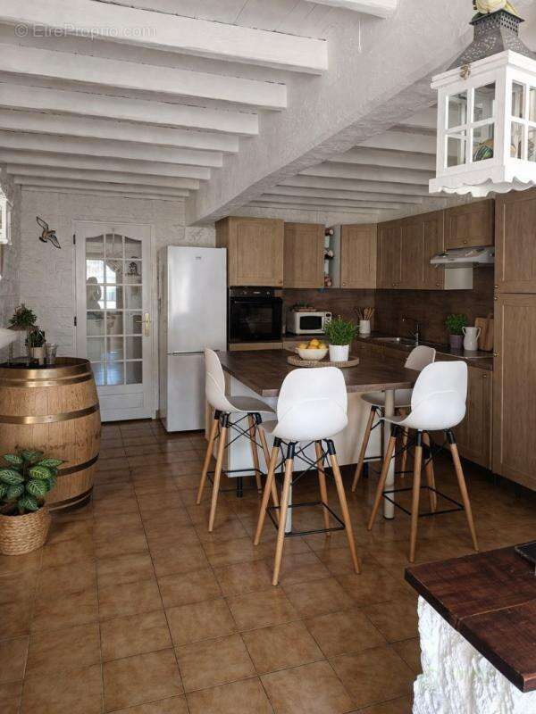 Maison à VALESCOURT