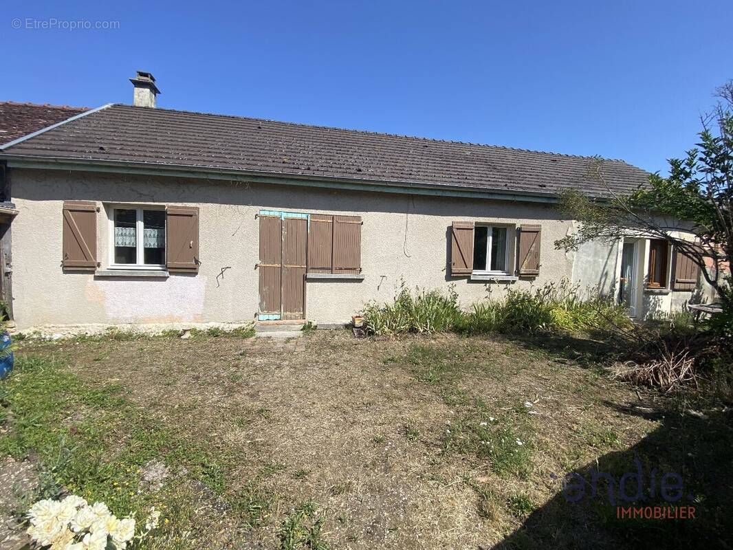 Maison à FAUVERNEY