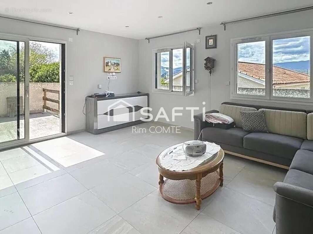 Photo 4 - Maison à SALAISE-SUR-SANNE