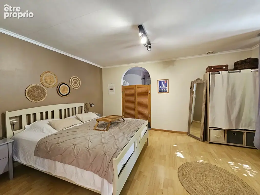 Maison vigneronne avec piscine et dépendances - photo 12