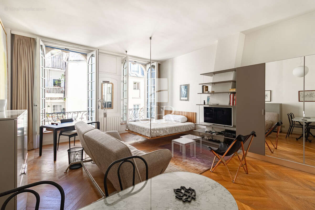 Appartement à PARIS-5E