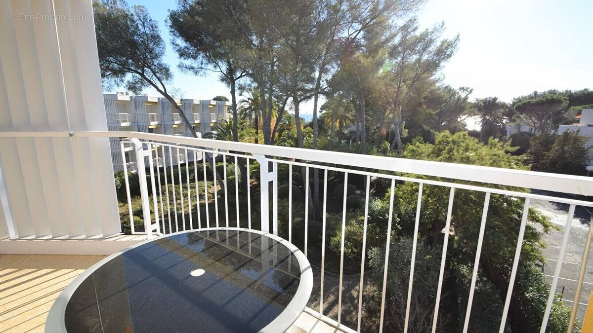 Appartement à SAINT-RAPHAEL