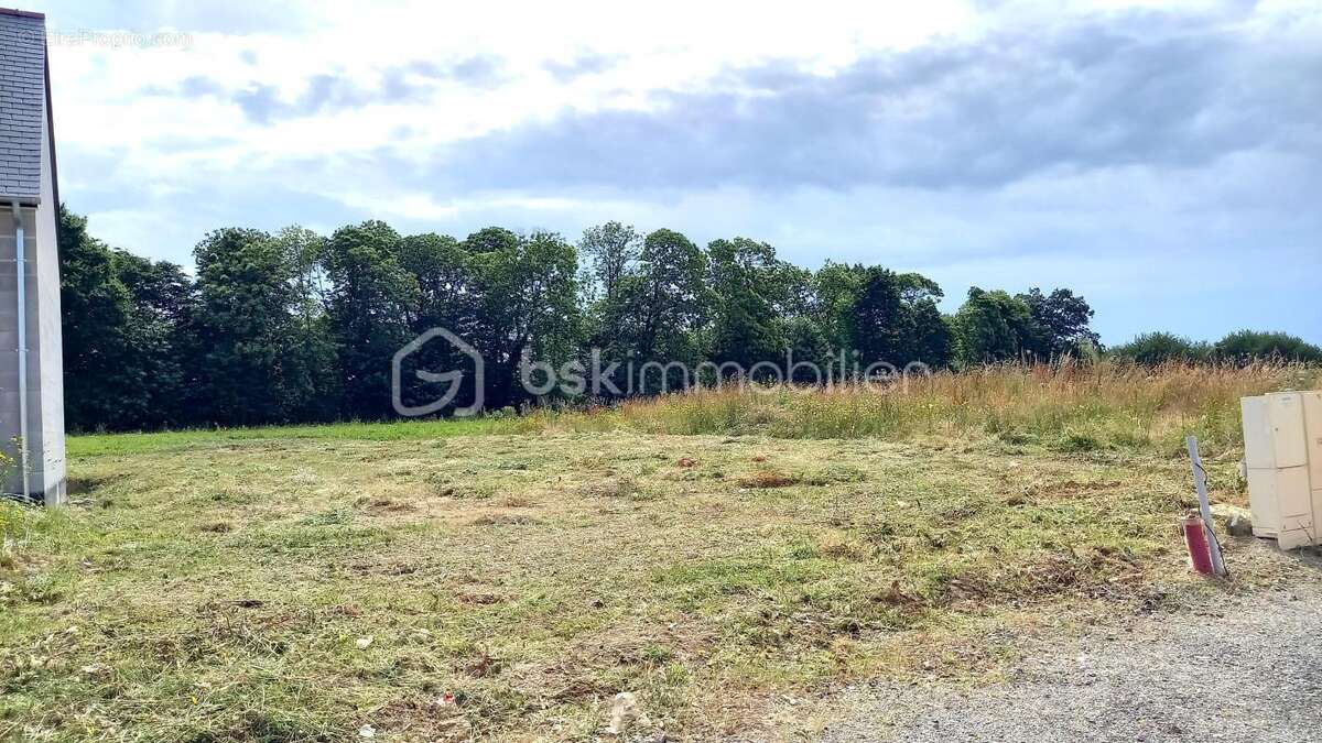 TERRAIN CONSTRUCTIBLE - 389 m² - axe Rennes (35000) - Saint-Malo (35400) - photo 2