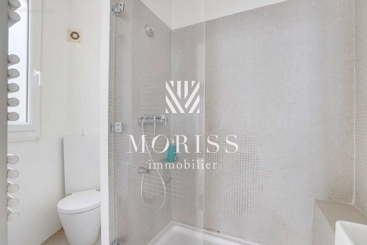 Appartement à PARIS-14E