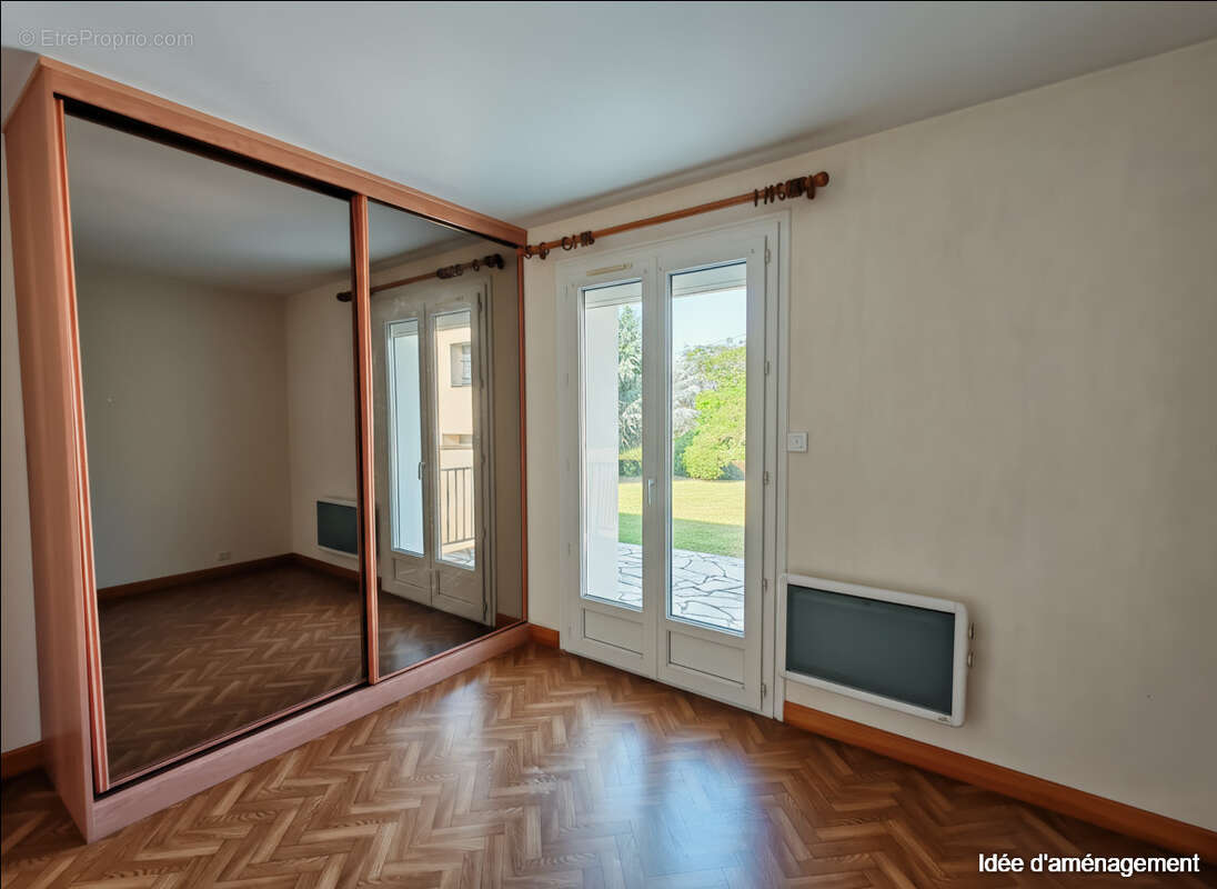 Maison à LA ROUXIERE