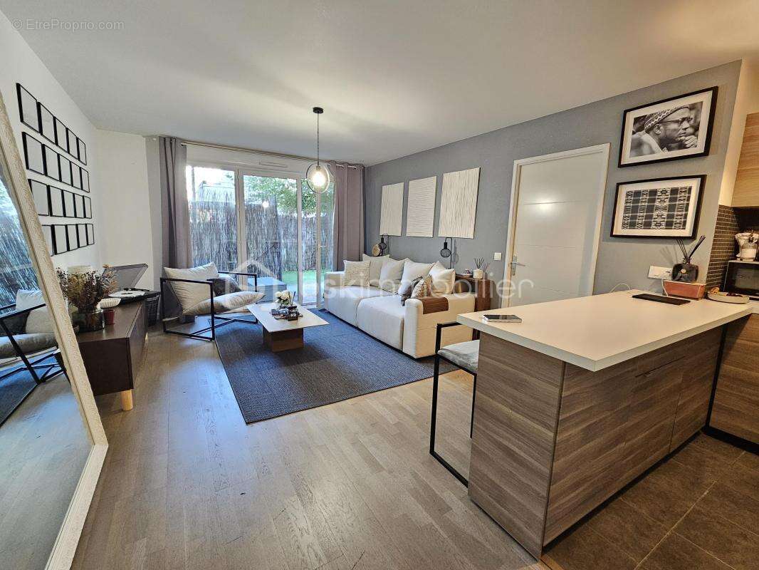 Appartement à VILLEMOMBLE