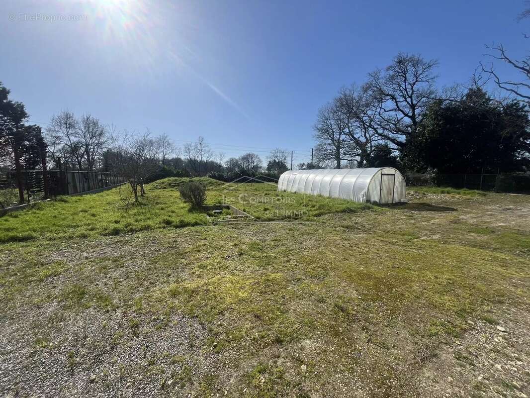 Maison à LA CHAPELLE-LAUNAY