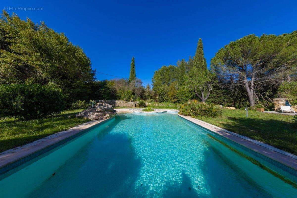 Maison à AIGUES-VIVES